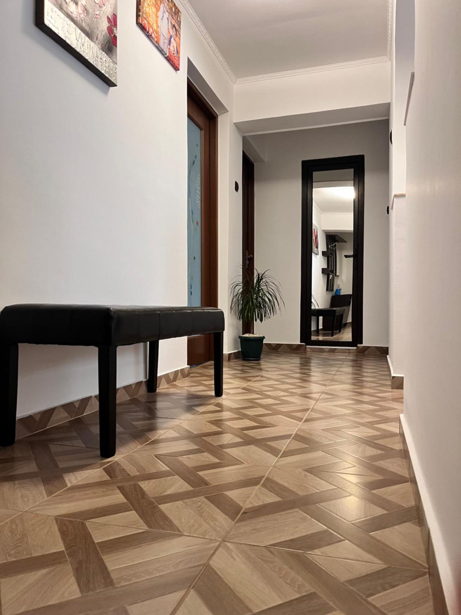 Apartament Maria 1 Băile Herculane Esterno foto