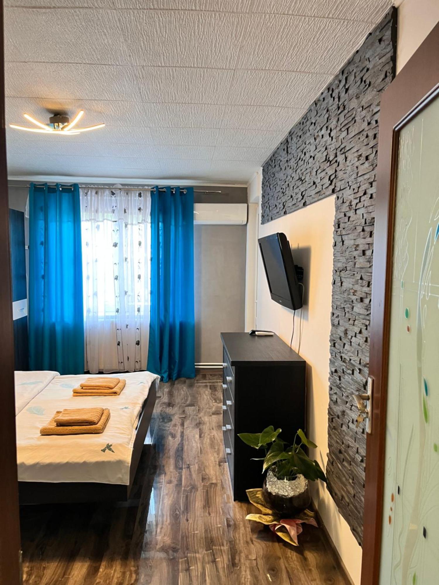 Apartament Maria 1 Băile Herculane Esterno foto